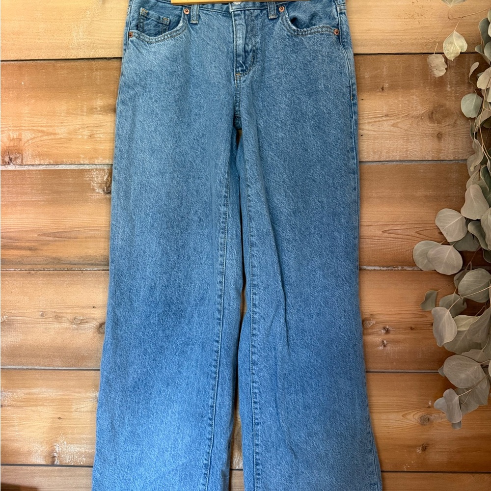 Stylish Blue Wide-Leg Flare Women's Jeans